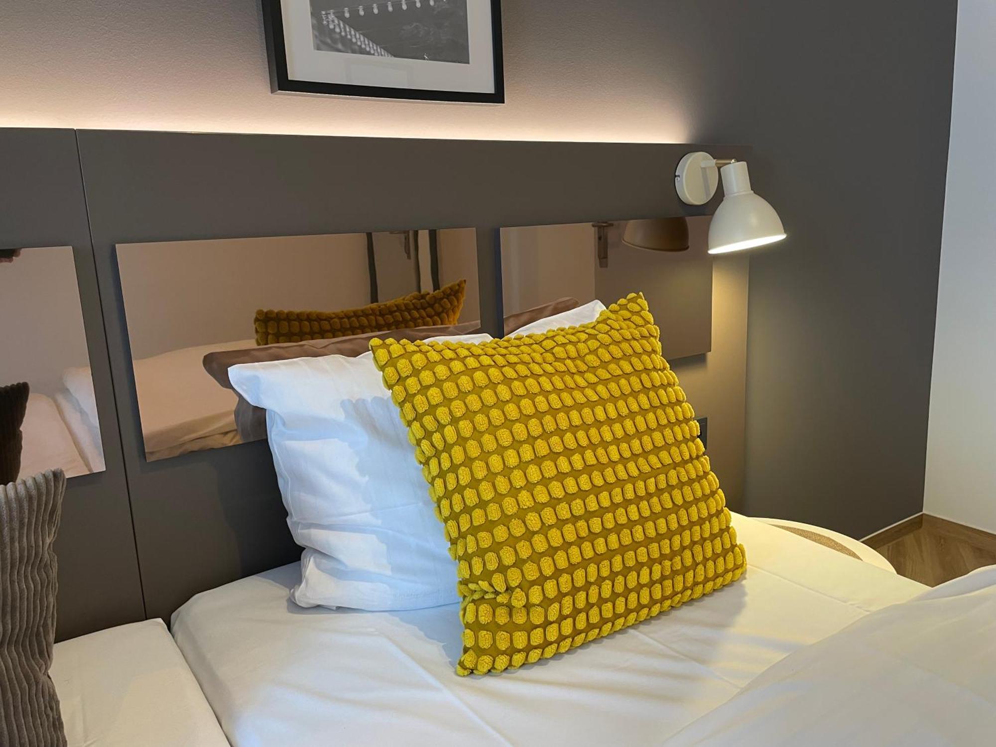 Dom Hotel Osnabruck Bagian luar foto