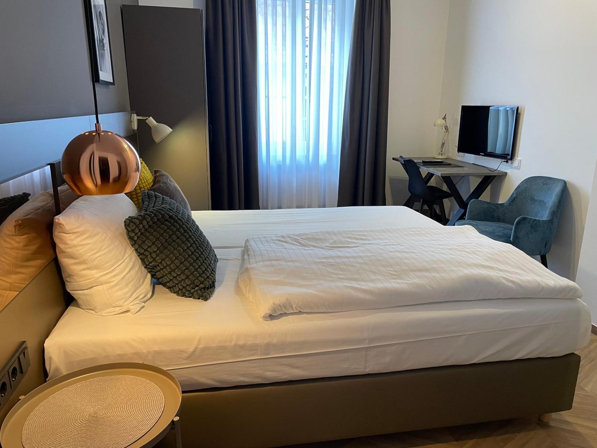 Dom Hotel Osnabruck Bagian luar foto