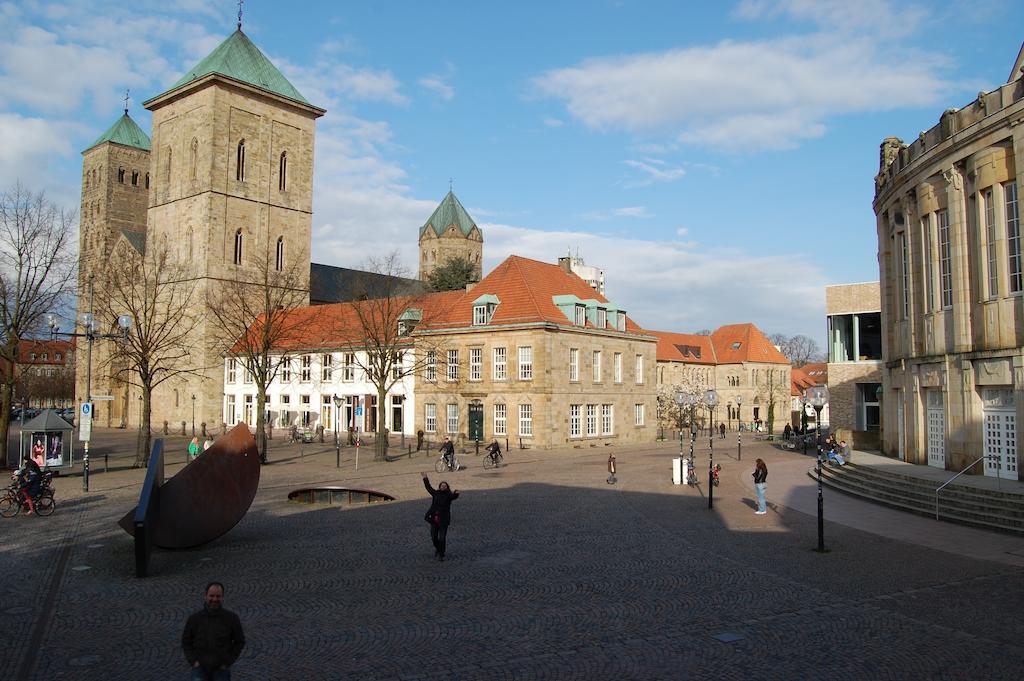 Dom Hotel Osnabruck Bagian luar foto