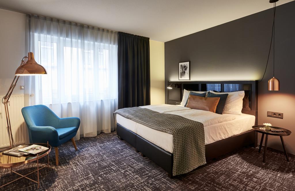 Dom Hotel Osnabruck Bagian luar foto